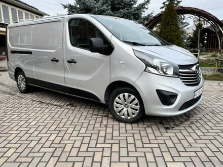 Сірий Опель Віваро, об'ємом двигуна 0 л та пробігом 180 тис. км за 14500 $, фото 1 на Automoto.ua