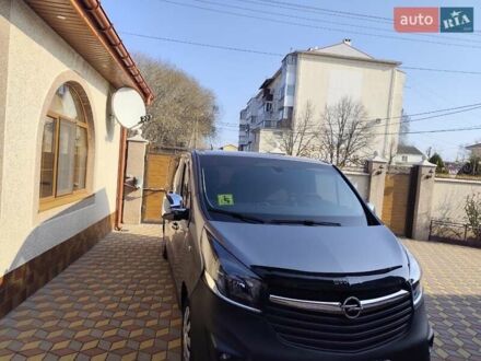 Опель Виваро 2019 в Одессе на Automoto.ua Серый Опель Виваро, объемом двигателя 1.6 л и пробегом 218 тыс. км за 17000 $, фото 1 на Automoto.ua