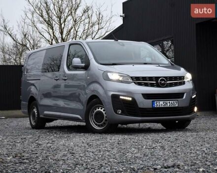 Серый Опель Виваро, объемом двигателя 2 л и пробегом 168 тыс. км за 23900 $, фото 1 на Automoto.ua
