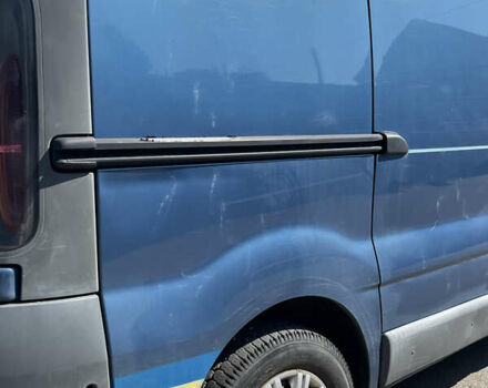 Синий Опель Виваро, объемом двигателя 2.46 л и пробегом 300 тыс. км за 5000 $, фото 6 на Automoto.ua