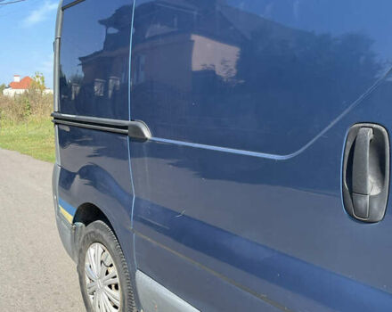 Синий Опель Виваро, объемом двигателя 2.46 л и пробегом 300 тыс. км за 5000 $, фото 7 на Automoto.ua