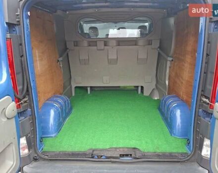 Синий Опель Виваро, объемом двигателя 2 л и пробегом 136 тыс. км за 8000 $, фото 11 на Automoto.ua