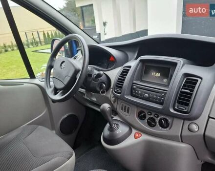 Синий Опель Виваро, объемом двигателя 2 л и пробегом 136 тыс. км за 8000 $, фото 14 на Automoto.ua