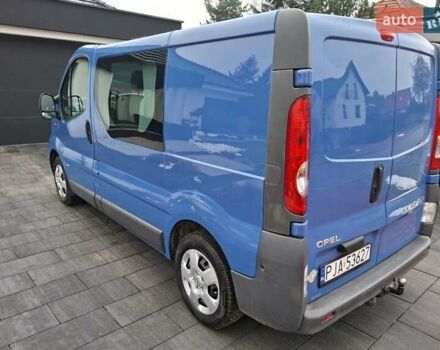 Синий Опель Виваро, объемом двигателя 2 л и пробегом 136 тыс. км за 8000 $, фото 6 на Automoto.ua