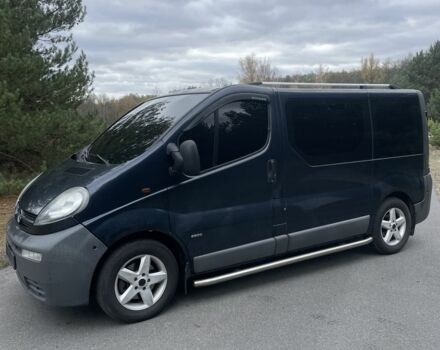 Синій Опель Віваро, об'ємом двигуна 1.9 л та пробігом 405 тис. км за 6200 $, фото 1 на Automoto.ua