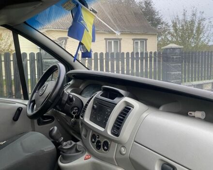 Синій Опель Віваро, об'ємом двигуна 1.9 л та пробігом 260 тис. км за 6000 $, фото 8 на Automoto.ua