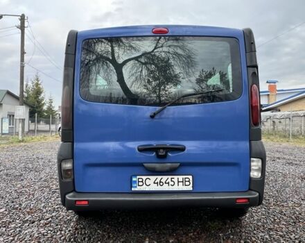Синій Опель Віваро, об'ємом двигуна 1.9 л та пробігом 312 тис. км за 5450 $, фото 4 на Automoto.ua