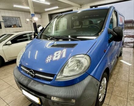Синий Опель Виваро, объемом двигателя 1.9 л и пробегом 314 тыс. км за 4750 $, фото 5 на Automoto.ua
