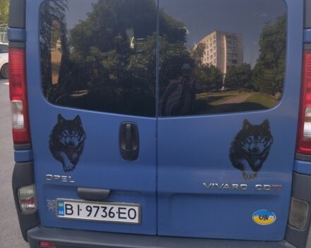 Синий Опель Виваро, объемом двигателя 2 л и пробегом 370 тыс. км за 8200 $, фото 2 на Automoto.ua