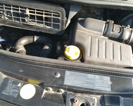 Синий Опель Виваро, объемом двигателя 2 л и пробегом 370 тыс. км за 8200 $, фото 10 на Automoto.ua