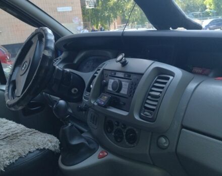 Синий Опель Виваро, объемом двигателя 2 л и пробегом 370 тыс. км за 8200 $, фото 3 на Automoto.ua