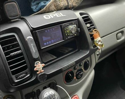 Синий Опель Виваро, объемом двигателя 2 л и пробегом 588 тыс. км за 8650 $, фото 5 на Automoto.ua