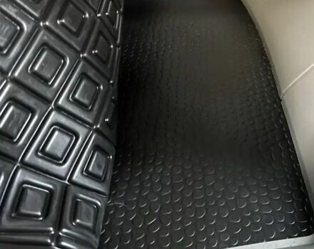 Синий Опель Виваро, объемом двигателя 2 л и пробегом 260 тыс. км за 13500 $, фото 4 на Automoto.ua