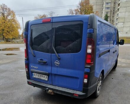 Синий Опель Виваро, объемом двигателя 1.6 л и пробегом 258 тыс. км за 15500 $, фото 3 на Automoto.ua
