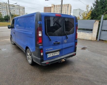 Синий Опель Виваро, объемом двигателя 1.6 л и пробегом 258 тыс. км за 15500 $, фото 4 на Automoto.ua