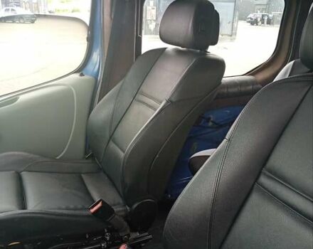 Синій Опель Віваро, об'ємом двигуна 1.87 л та пробігом 380 тис. км за 6500 $, фото 17 на Automoto.ua