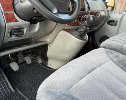 Синий Опель Виваро, объемом двигателя 1.87 л и пробегом 396 тыс. км за 6700 $, фото 2 на Automoto.ua