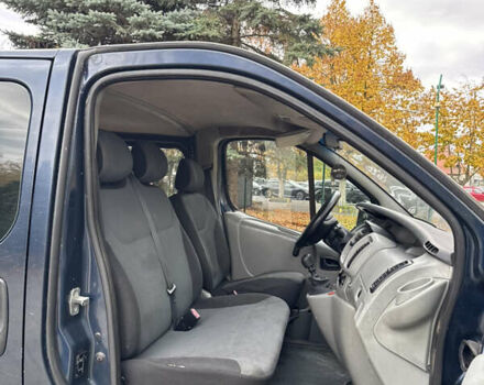 Синій Опель Віваро, об'ємом двигуна 1.87 л та пробігом 260 тис. км за 5750 $, фото 12 на Automoto.ua