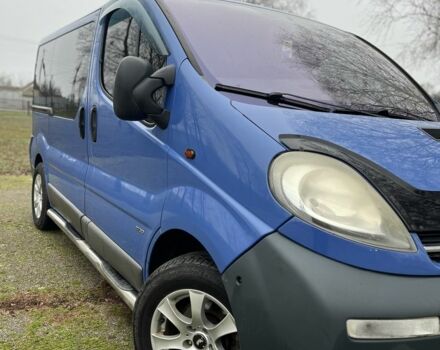 Синий Опель Виваро, объемом двигателя 1.9 л и пробегом 365 тыс. км за 7000 $, фото 3 на Automoto.ua