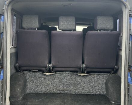 Синий Опель Виваро, объемом двигателя 1.9 л и пробегом 365 тыс. км за 7000 $, фото 12 на Automoto.ua