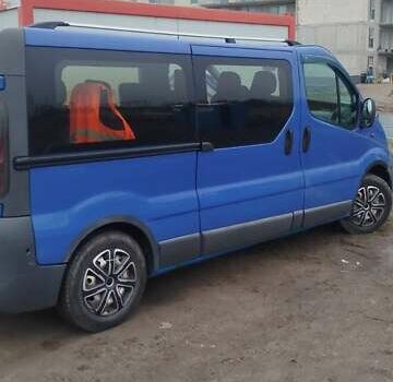 Синій Опель Віваро, об'ємом двигуна 1.9 л та пробігом 348 тис. км за 6400 $, фото 6 на Automoto.ua