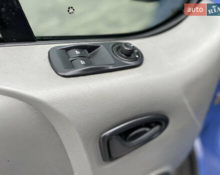 Синій Опель Віваро, об'ємом двигуна 1.9 л та пробігом 286 тис. км за 9150 $, фото 37 на Automoto.ua