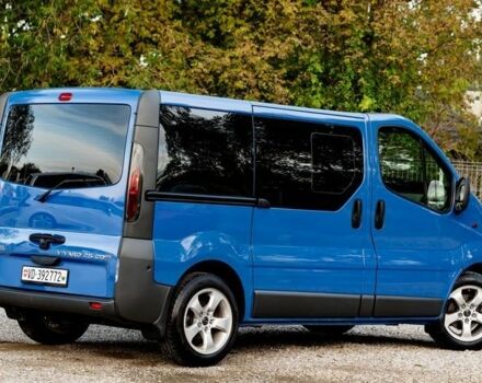 Синий Опель Виваро, объемом двигателя 2.5 л и пробегом 140 тыс. км за 6300 $, фото 10 на Automoto.ua