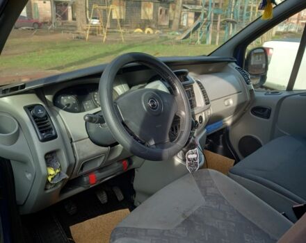 Синій Опель Віваро, об'ємом двигуна 1.9 л та пробігом 370 тис. км за 7300 $, фото 5 на Automoto.ua