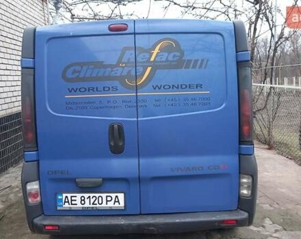 Синий Опель Виваро, объемом двигателя 1.9 л и пробегом 300 тыс. км за 8000 $, фото 3 на Automoto.ua
