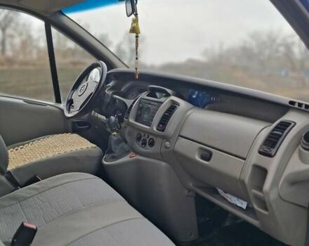Синій Опель Віваро, об'ємом двигуна 1.9 л та пробігом 404 тис. км за 7300 $, фото 9 на Automoto.ua