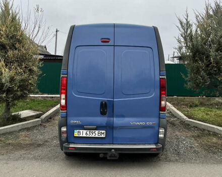 Синій Опель Віваро, об'ємом двигуна 2 л та пробігом 495 тис. км за 8700 $, фото 4 на Automoto.ua