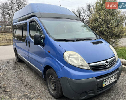 Синій Опель Віваро, об'ємом двигуна 2 л та пробігом 495 тис. км за 8700 $, фото 2 на Automoto.ua