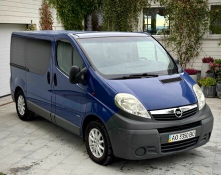 Синій Опель Віваро, об'ємом двигуна 2 л та пробігом 185 тис. км за 10500 $, фото 4 на Automoto.ua