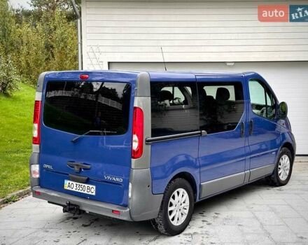 Синій Опель Віваро, об'ємом двигуна 2 л та пробігом 185 тис. км за 10500 $, фото 5 на Automoto.ua