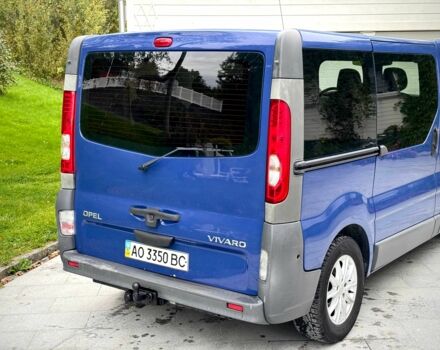 Синій Опель Віваро, об'ємом двигуна 2 л та пробігом 185 тис. км за 10500 $, фото 7 на Automoto.ua