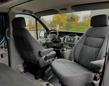 Синій Опель Віваро, об'ємом двигуна 2.5 л та пробігом 295 тис. км за 7000 $, фото 11 на Automoto.ua