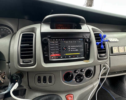 Синий Опель Виваро, объемом двигателя 2 л и пробегом 340 тыс. км за 10750 $, фото 13 на Automoto.ua