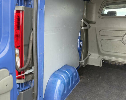 Синий Опель Виваро, объемом двигателя 2 л и пробегом 305 тыс. км за 10999 $, фото 34 на Automoto.ua