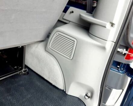 Синий Опель Виваро, объемом двигателя 2.5 л и пробегом 210 тыс. км за 7700 $, фото 14 на Automoto.ua