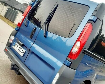 Синий Опель Виваро, объемом двигателя 2.5 л и пробегом 210 тыс. км за 7700 $, фото 1 на Automoto.ua