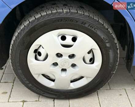 Синий Опель Виваро, объемом двигателя 2 л и пробегом 305 тыс. км за 10999 $, фото 11 на Automoto.ua