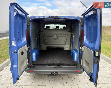 Синий Опель Виваро, объемом двигателя 2 л и пробегом 305 тыс. км за 10999 $, фото 31 на Automoto.ua