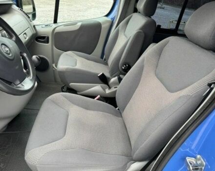 Синій Опель Віваро, об'ємом двигуна 2 л та пробігом 196 тис. км за 7800 $, фото 23 на Automoto.ua