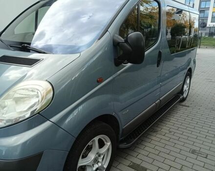 Синий Опель Виваро, объемом двигателя 2 л и пробегом 215 тыс. км за 7800 $, фото 3 на Automoto.ua