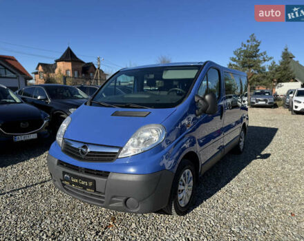 Опель Віваро 2011 у Івано-Франківську на Automoto.ua Синій Опель Віваро, об'ємом двигуна 2 л та пробігом 96 тис. км за 13400 $, фото 4 на Automoto.ua