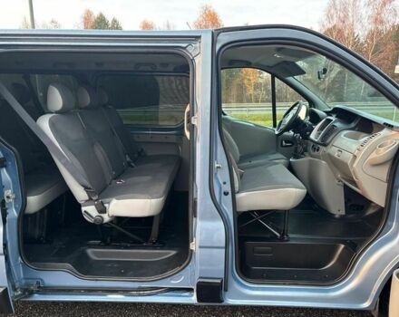 Синий Опель Виваро, объемом двигателя 2 л и пробегом 260 тыс. км за 8000 $, фото 10 на Automoto.ua