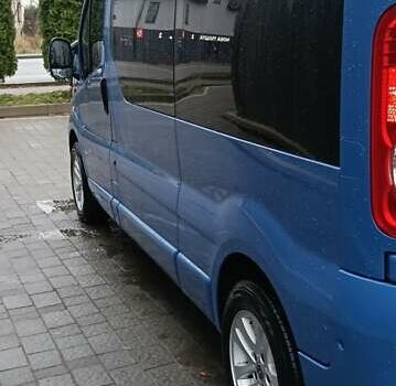 Синій Опель Віваро, об'ємом двигуна 2 л та пробігом 211 тис. км за 13500 $, фото 10 на Automoto.ua