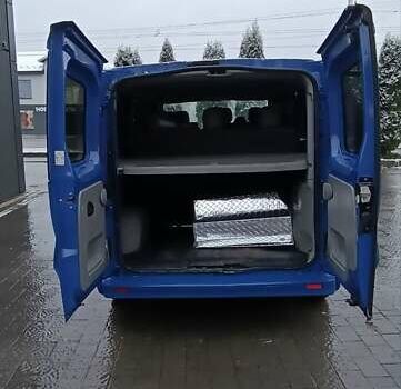 Синій Опель Віваро, об'ємом двигуна 2 л та пробігом 211 тис. км за 13500 $, фото 6 на Automoto.ua
