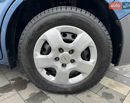 Синий Опель Виваро, объемом двигателя 2 л и пробегом 243 тыс. км за 14990 $, фото 62 на Automoto.ua