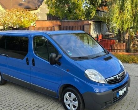 Синий Опель Виваро, объемом двигателя 2 л и пробегом 244 тыс. км за 7700 $, фото 1 на Automoto.ua